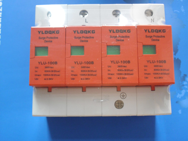 YLU100-385-4三相电源防雷器